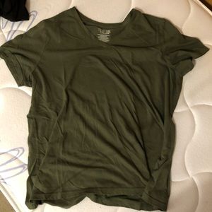 Dark green t shirt